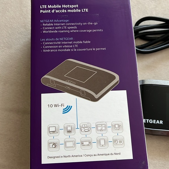 Netgear Aircard mobile hotspot like new - Picture 2 of 3